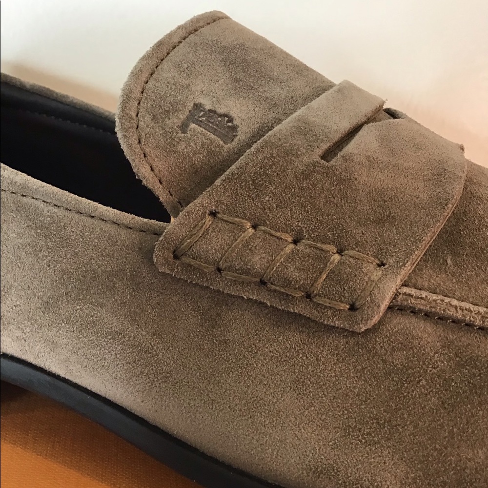 Tod’s NEW Luxury Men’s Suede LUXE Loafers